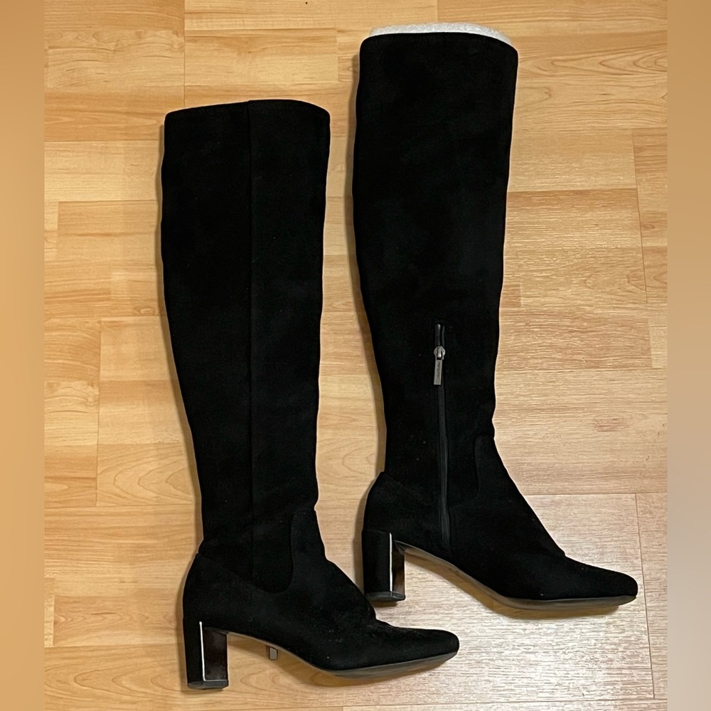 Nine West Black Knee-High Suede Heeled Boots